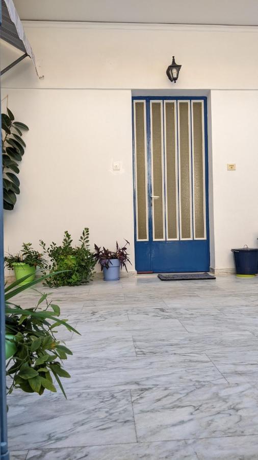 Small House For Holidays Λεωνίδιο Εξωτερικό φωτογραφία